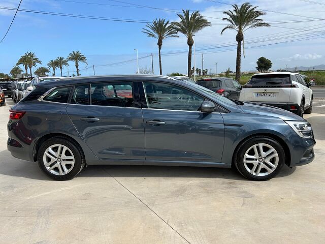 RENAULT MEGANE ESTATE 1.2 TCE AUTO SPANISH LHD IN SPAIN 35000 MILES SUPER 2017